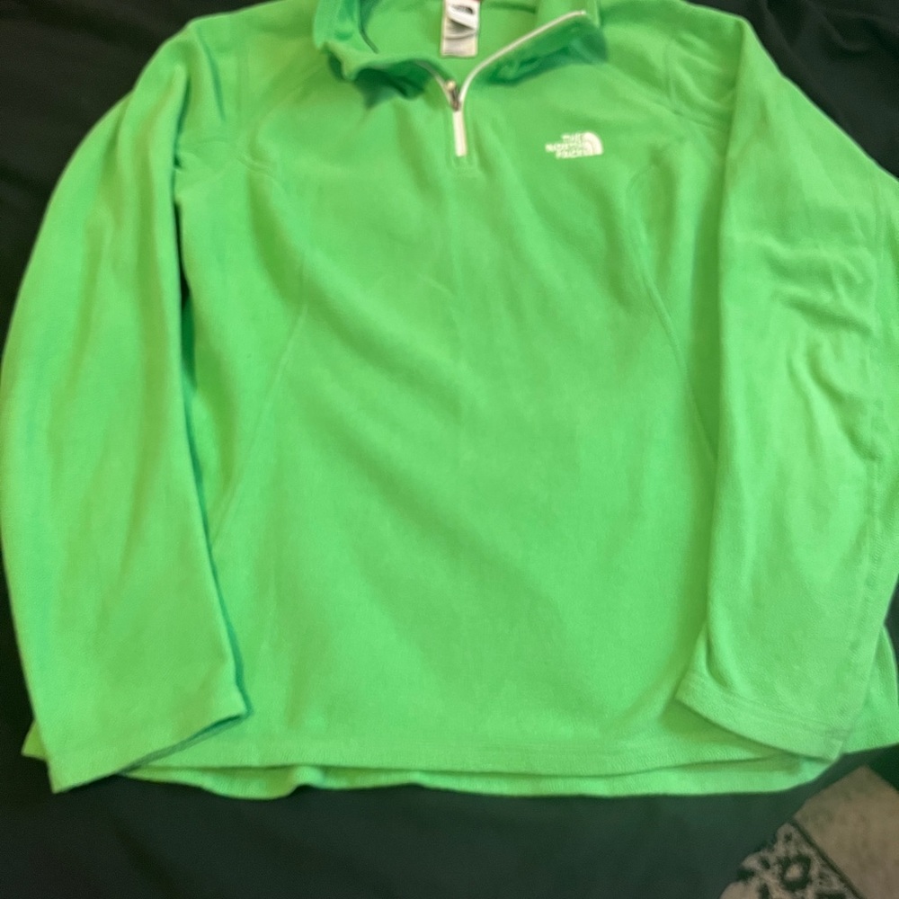 The North Face - Green Woman’s Pullover